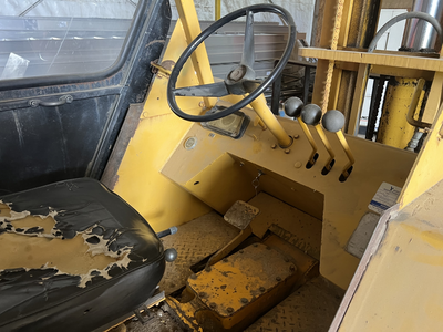 Sellick 8000 Lbs Rough Terrain Forklift