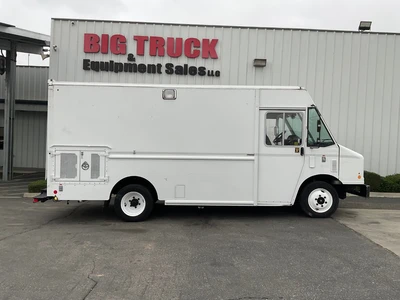Used 2014 FREIGHTLINER MT45 Box trucks California US | Big Truck & Equipment #1412251