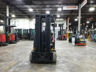 USED 2020 YALE ERC070