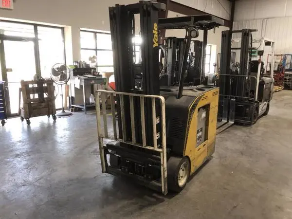 Used 2012 YALE ESC030AC Misc Forklifts South Carolina US | Zoom Lifts & Equipment #1181183