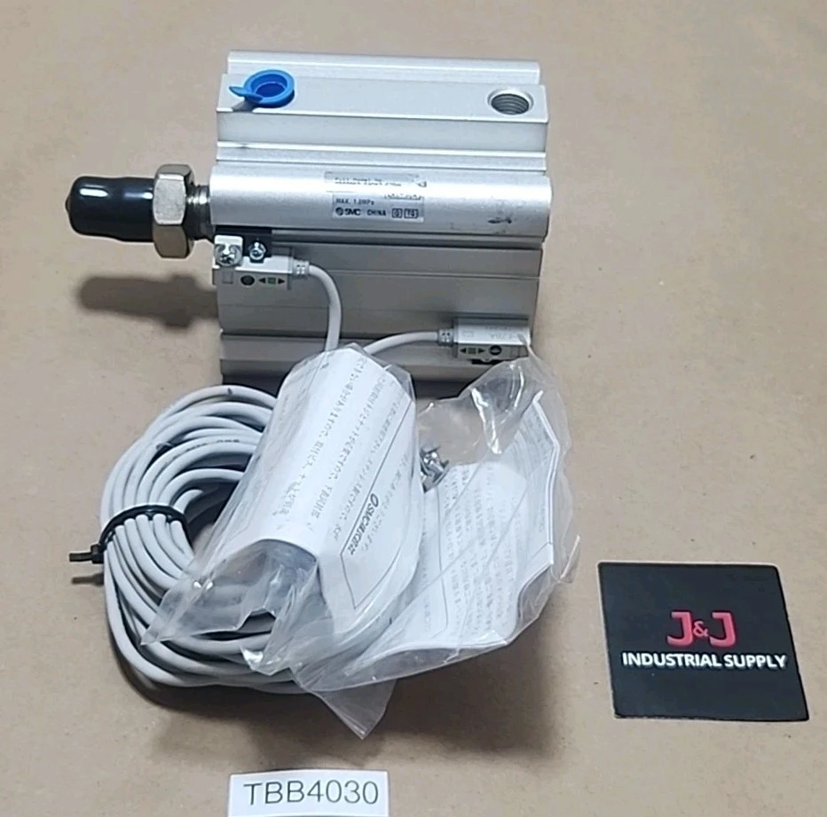 NEW SMC CDQ2B63-50DMZ-F7BAL