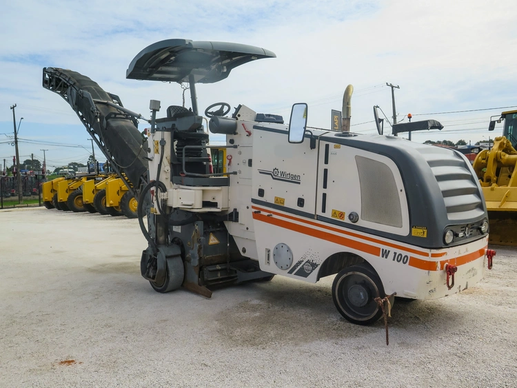 Used 2014 WIRTGEN W100 Asphalt Pavers Florida US | US Global Heavy Equipment Solutions #1412633