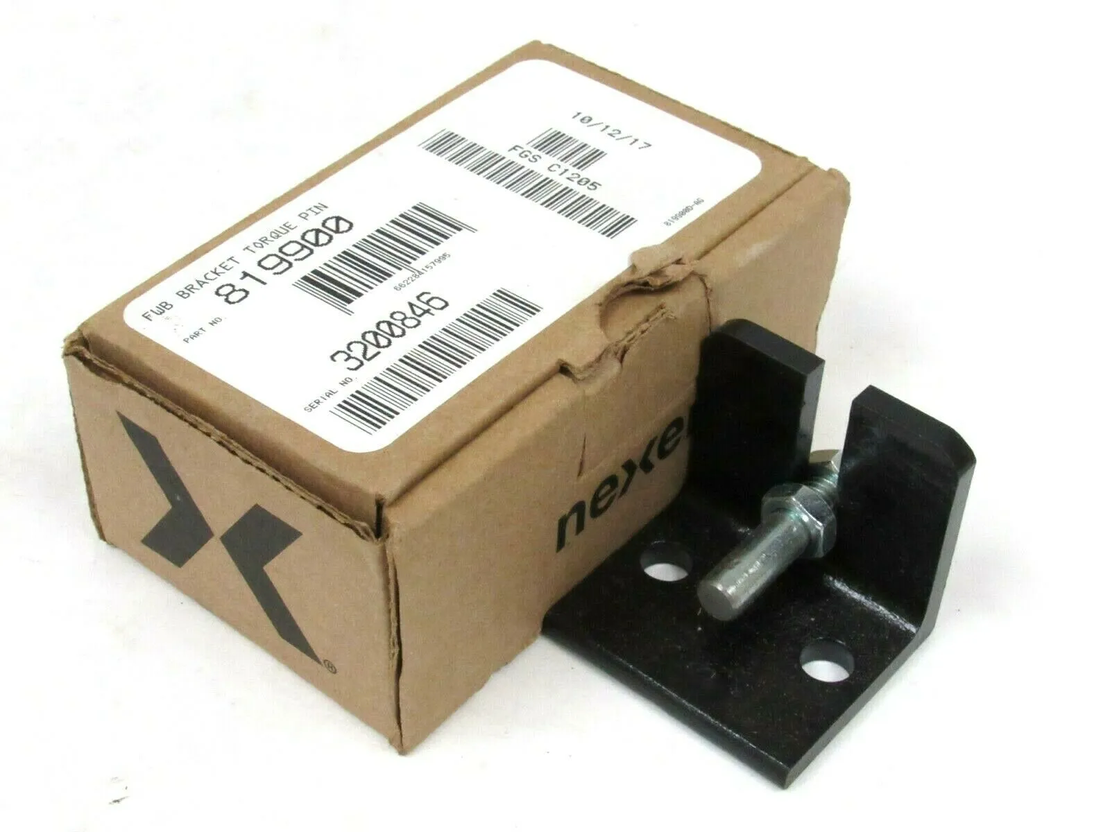 NEW NEXEN 819900 FWB BRACKET
