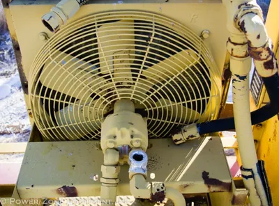 USED YOUNG HYDRAULIC OIL COOLER 274551