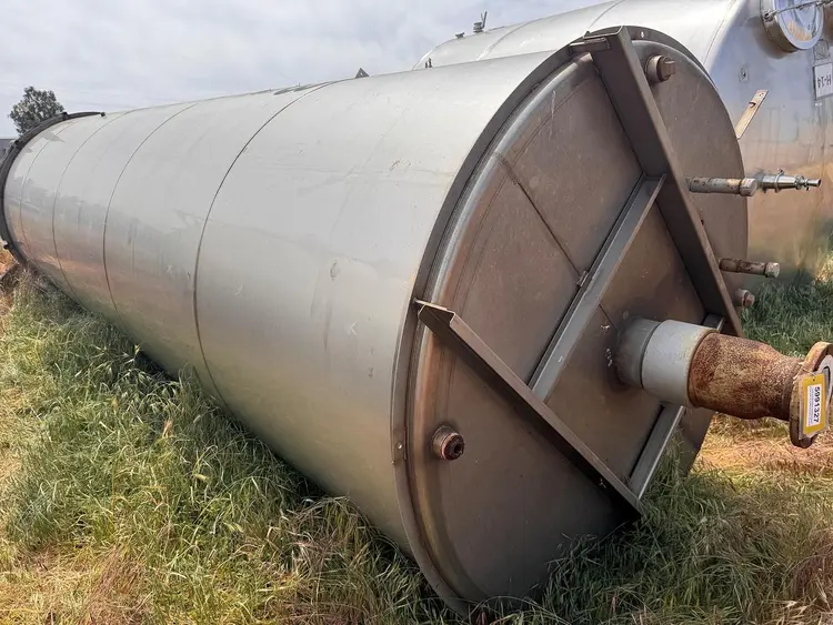 Used VALLEY FOUNDRY _UNKNOWN_ Stainless Steel Tanks California US | Machinery & Equipment #139120