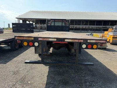 Used 2000 FORD SINGLE AXLE FLATBED TRUCK Flatbed Trucks Michigan US | Miedema Asset Management Group #1442644