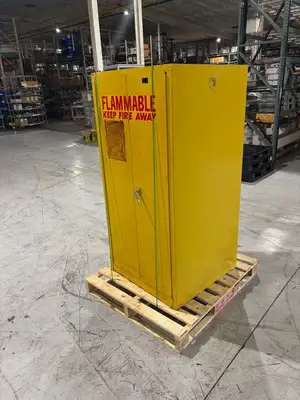 31531565 | Flammable Liquid Storage Cabinet, Safety Yellow, 31.5"x31.5"x65" No Key - Used