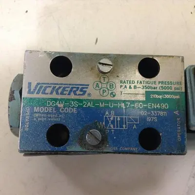 USED VICKERS DG4V-3S-2AL-M-U-HL7-60-EN490
