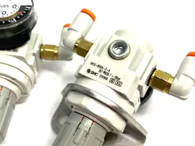 USED SMC MINIATURE MODULAR REGULATOR M5 PORTS AR MASS PRO