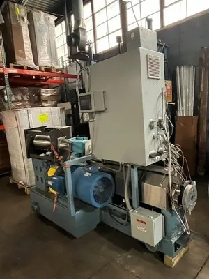 2014 CROWN 2" extruder Extruders, Low Boy 1.6" - 2.5""" | Mark One Machinery (22)