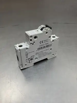 USED Siemens 5SJ4111-7HG40 Circuit Breaker, 5A, 1P, 277VAC, 60VDC, Lot of 4