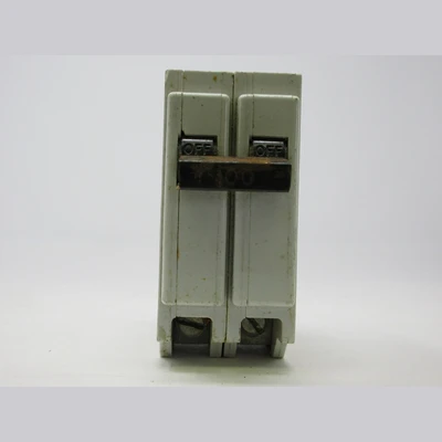 COMMANDER 100 AMP 2 Pole Bolt On Breaker