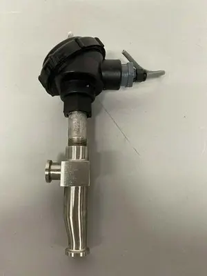 USED MOORE INDUSTRIES TRX/PRG/4-20MA/8-30DC TEMPERATURE TRANSMITTER W/ ENCLOSURE