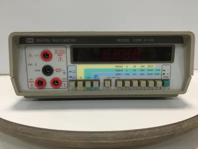 USED GW INSTEK GDM-8135