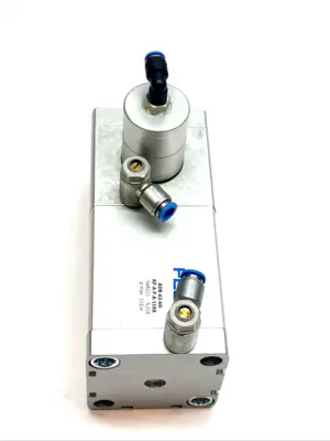 USED FESTO COMPACT CYLINDER 63MM BORE 60MM STROKE 548211
