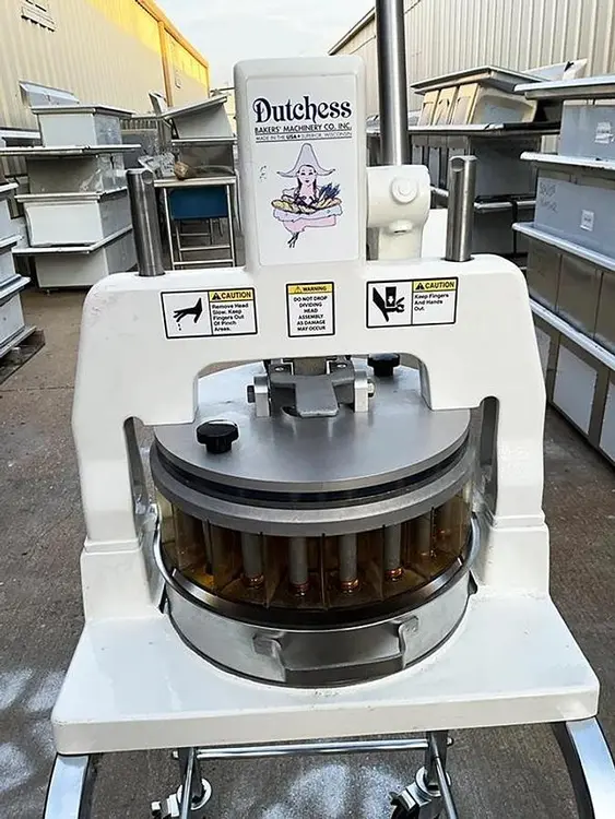 Used DUTCHESS BMIH-36 Dough Dividers | Harvest Equipment and Fabrication Inc #722373