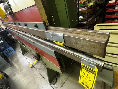 Used _UNKNOWN_ _UNKNOWN_ Press Brake Tooling Ohio US | Myron Bowling Auctioneers Inc #1518542