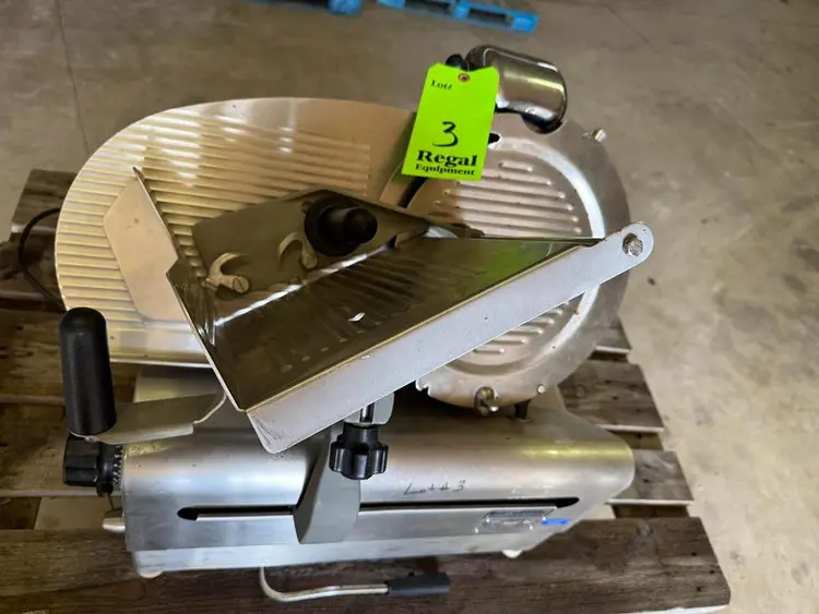 Used GLOBE 3850P AUTOMATIC MEAT SLICER Slicers / Dicers / Cutters Ohio US | Regal Equipment Inc #219181
