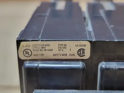 Used CUTLER-HAMMER BAB3060H Switchgears British Columbia CA | Lenmark #1438420