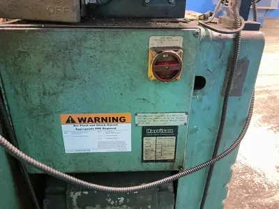 USED 1974 HARRISON M400 CENTER LATHE