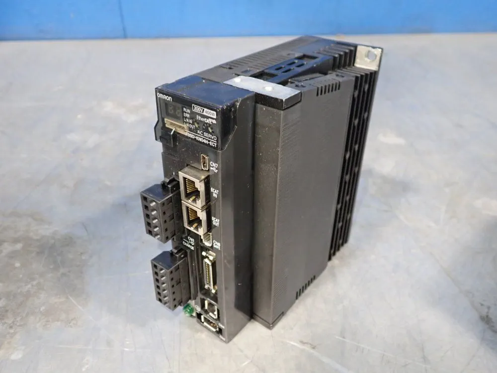 USED OMRON R88DKN04HECT