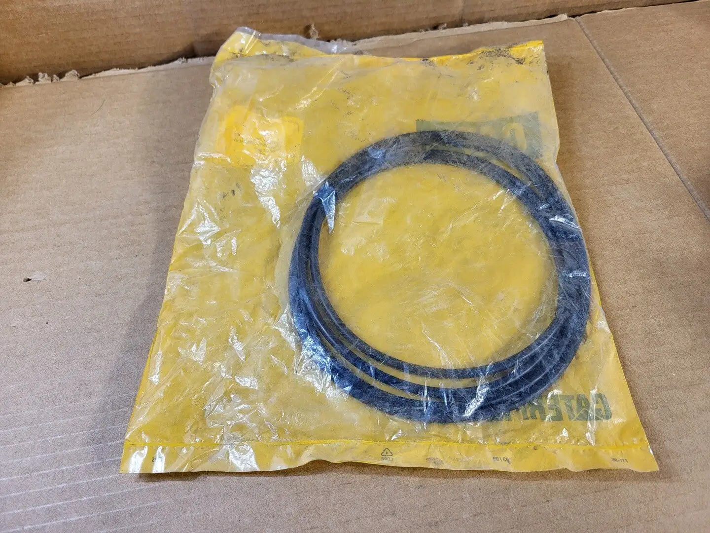 NEW 2011 CAT 5D-7523