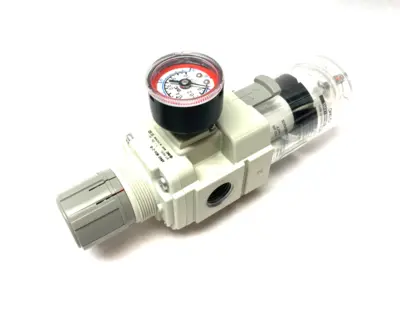 USED SMC MODULAR FILTER REGULATOR W/ GAUGE 7-125PSI SET PRESS