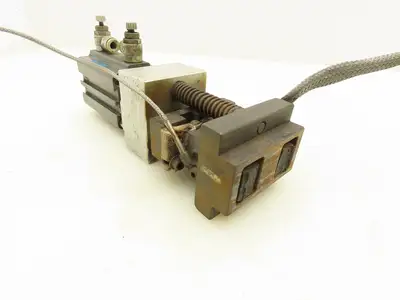Fabco GTND-032-035-V Pneumatic Tooling Cylinder 35mm Stroke w/Toolplate Cutter