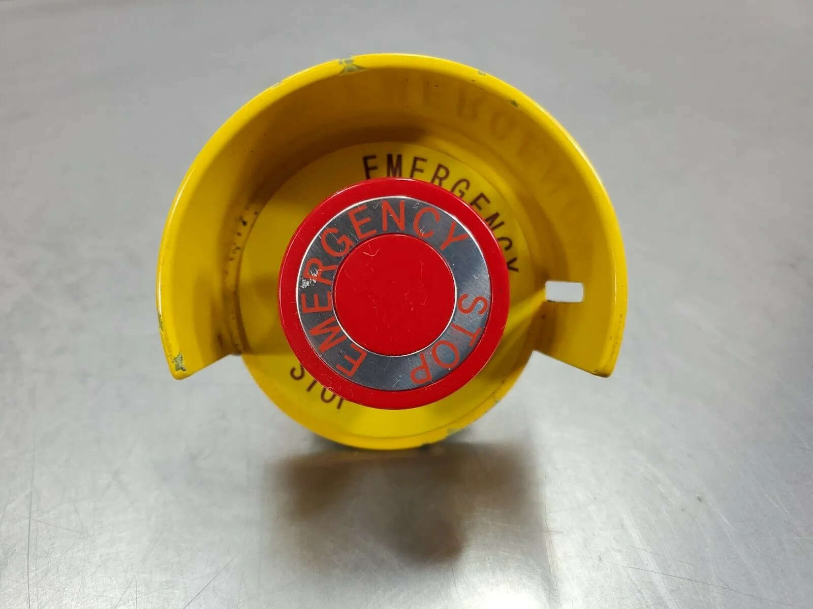 Eaton T3118 Series D2 Emergency E-Stop. 5E