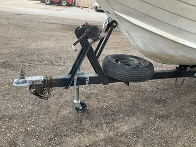 USED 1972 STARCRAFT MARINER