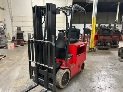 Used 2014 RAYMOND 4700C40TT 4-Wheel Sit down Electric Counterbalance Forklifts Illinois US | Somerset Equipment Sales #1546243
