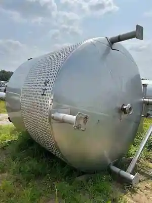 3500 gal stainless steel mix tank