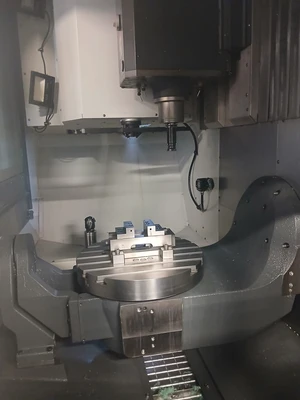 USED 2022 HAAS UMC 750