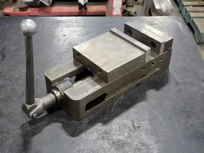 Precision Machine Vise w/ Jaws and Handle