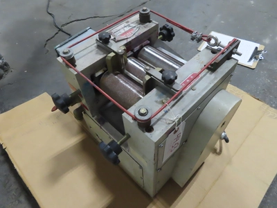 Lab Three Roll Mill