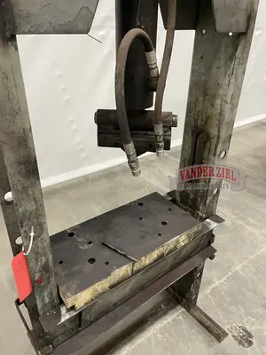 Used CAROLINA CBP 1200 H-Frame Presses Michigan US | Vander Ziel Machinery Sales #480493