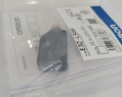 NEW Omron E3Z-LS86