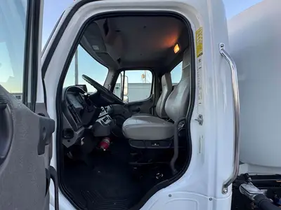 Used 2020 FREIGHTLINER M2 Carhaulers Florida US | Truck and Van Outlet #1509252