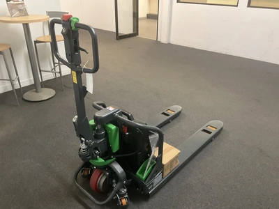 Used NOBLELIFT 48V ELECTRIC PALLET JACK Electric Pallet Trucks Michigan US | Miedema Asset Management Group #1475761