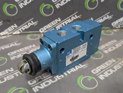 MAC 180111-112-0010-T Pneumatic Limit Valve New