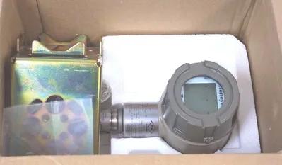 NEW HONEYWELL STG97L-E1G-00000-MB.SM.1C-B77P PRESSURE TRANSMITTER 0-1500PSI