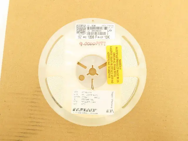 Yageo RC1206FR-0710KL Chip Resistor Tape And Reel 10 kOhms ± 1% 1/4W 5000 Pcs