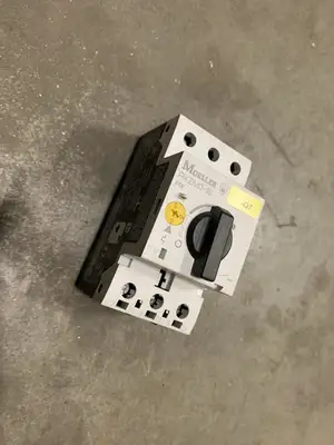 USED MOELLER PKZM0-16