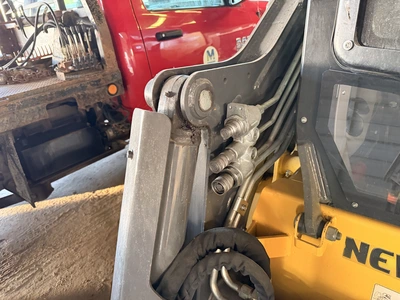 Used 2023 NEW HOLLAND C362 TRACK LOADER / Compact Track Loaders Michigan US | Miedema Asset Management Group #1390046