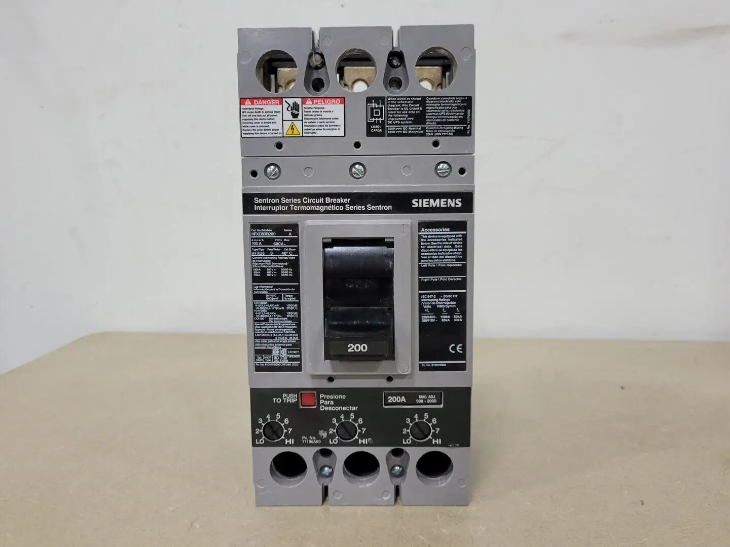 USED SIEMENS HFXD63B200