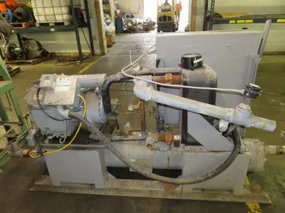 USED Carrier 30HWC025