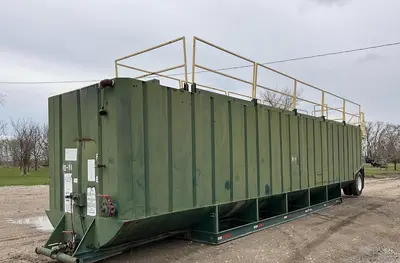 USED 2000 WADE SERVICES INC WDW420