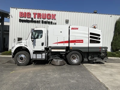 Used 2015 FREIGHTLINER M2 Street Sweeper California US | Big Truck & Equipment #1412268