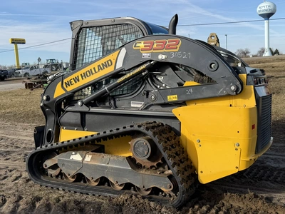 USED 2022 NEW HOLLAND C332
