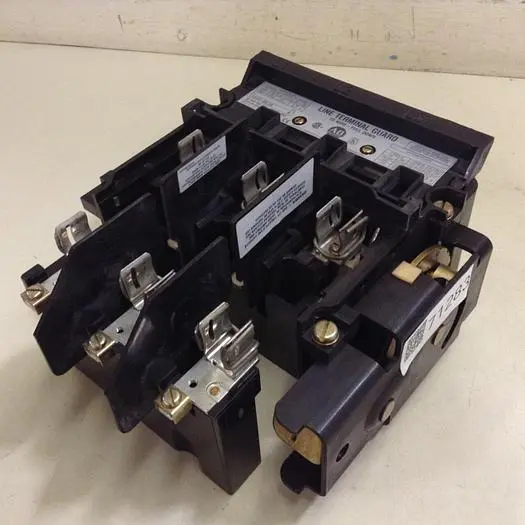 USED ALLEN BRADLEY 1494V-DS30 SER A